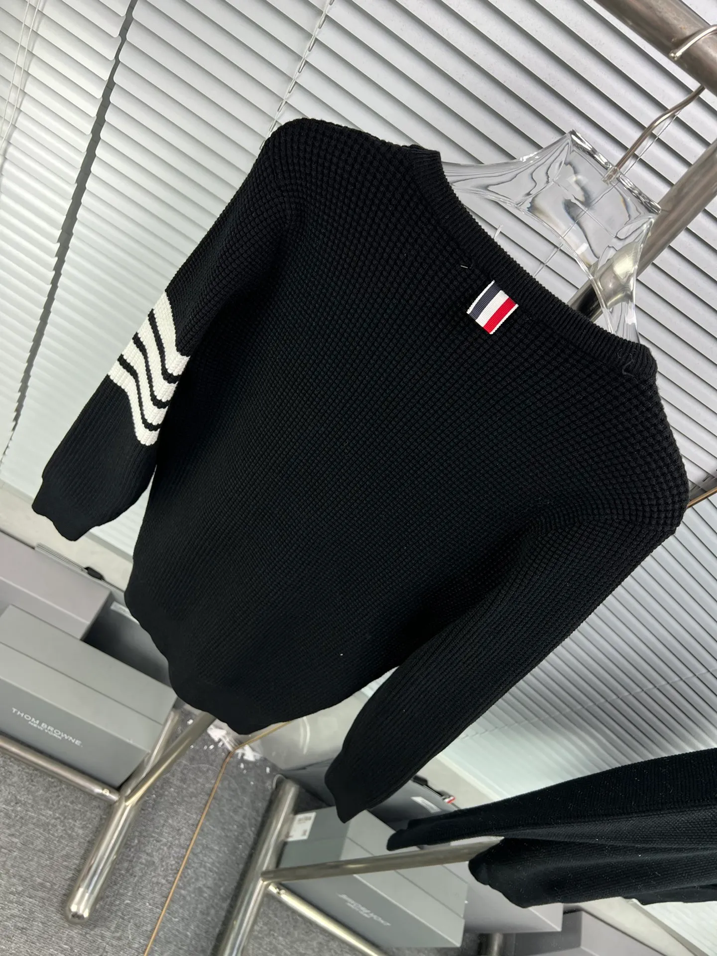 Thom Browne ➡️ Classic TBClassic Classic Quality⚠️ ， ， ， ， ❗️❗️ ， ！ TBSeries ， ， ！ :Black White Size:M L XL XXL 3XL